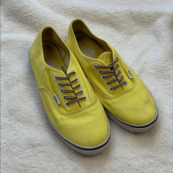 Vans Yellow Canvas Sneaker 8 - Picture 1 of 12